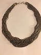 Sølv oxyderet 
Halskæde. 32 
radet
Sølv 925 
sterling.
Vægt: 95,9 
gram
Længde: 45 cm
kontakt