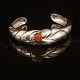 Ole Kortzau for Georg Jensen: Bracelet, sterlingsilver. #360. Size inside: 
5,7cm. W: 42gr