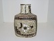 Royal 
Copenhagen 
Fajance Baca, 
lille vase. 
Designet af 
Nils Thorsson.
Dekorationsnummer 
...