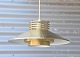 Retro, messing 
loftslampe. 
Lampen er hvid 
lakeret 
indvendig.
Mål  H.: 17cm  
Ø.: ...