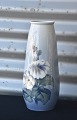 Vase nr 
2631/184. Vase 
med 
blomstermotiv
Design Royal 
Copenhagen
Royal 
Copenhagen - RC 
- ...