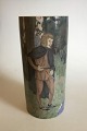 Unika Bing & 
Grøndahl Art 
Nouveau 
cylindrisk 
Vase. Mærket 
XXVIII (28) og 
EH. Måler 35 cm 
x 16 cm ...
