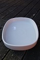 Gemma Royal 
Copenhagen 
porcelæn 
kaffestel. 
Kongelig 
porcelæn.
Aflangt fad 
med høj kant 
nr. ...