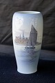 Royal 
Copenhagen, 
Vase 3430. 
Dekoration er 
Sejlskib med 
Kronborg Slot i 
baggrunden, på 
bagsiden, ...