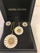 Daisy Forgyldt. 
Sølv Margurite 
fra Georg 
Jensen med Hvid 
Emalje.
Øre stk 1,2 
cm. kr . ...
