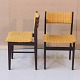 4 stole i 
bejdset bøg 
betrukket med 
stof, højde 80 
cm, sædehøjde 
46 cm,
ca. 1970-1980, 
OBS skal ...