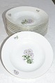 Bing & Grondahl 
porcelain. 
Chrysantemum 
Plates no. 22. 
Diameter 
24.5cm. 9 5/8 
inches. 1. ...
