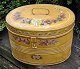 Hat box in 
painted iron 
tin, 19/20. 
century Denmark