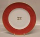 12 stk a kr 350
Røde med 
guldkant 248 
Dækketallerken 
27 cm (632) 
(025 A) Form 
601 LOGO JJ 
Bing ...