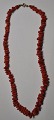 Rød koral kæde, 19. årh. L.: 42 cm.  