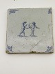Hollandsk flise 
13 x 13 cm. 1,3 
cm. 1700-tallet 
Nr. 389888