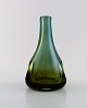 MONA MORALES 
(1908-1999) for 
Kosta Boda. 
"Ventana" vase 
i mundblæst 
kunstglas. 
1980'erne.
I ...