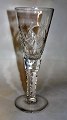 Glass becher, 
ca. 1910, 
Dänemark. Mit 
zahlreichen 
Schleifarbeiten 
und dem 
Monogramm: AC. 
Höhe: ...