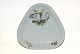 Paris with gold 
Bing & Grondahl 
triangular dish
Deck No. 354
2. Sorting
Wide 23.5 cm
Nice ...