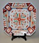 Japansk imari 
porcelæns 
fad,19. årh.
