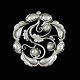 Georg Jensen. 
Broche i 
Sterling Sølv 
#159. 1915-30 
stempler.
Tegnet af 
Georg Jensen 
1866 - ...