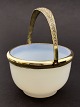 Opaline mælke 
farvet glas med 
messing 
montering