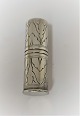 Georg Jensen. 
Sterling (925). 
Silver lipstick 
holder. Model 
309A. Length 5 
cm. Produced 
1933-1945.