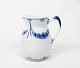 Smaller water 
jug, no.: 85, 
in Empire by 
B&G. Ask for 
number in 
stock.
1 x 9 cm.