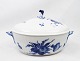 Large soup 
tureen, no.: 
1666, in Blue 
Flower by Royal 
Copenhagen.
20 x 30 x 20 
cm.