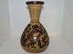 Michael 
Andersen 
keramik, større 
vase.
Dekorationsnummer 
6404.
Højde 23,0 cm.
Perfekt ...