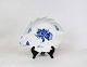 Leaf shaped 
cake dish, no.: 
8002, in Blue 
Flower by Royal 
Copenhagen.
23 x 19 cm.