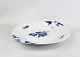 Cake dish, no.: 
8162, in Blue 
Flower by Royal 
Copenhagen.
31 x 28 cm.