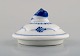 Antique Bing 
and Grondahl 
lid in 
hand-painted 
porcelain. Lid 
knob in the 
form of a 
snail. Late ...