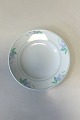 Bing & Grondahl 
Fleur, Light 
Blue Cake Plate 
No 306. 
Measures 16 cm 
/ 6 19/64 in.