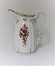 Dahl Jensen 
set. Queen. 
Milk jug. 
Height 19 cm. 
(1 quality)