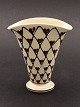 H A Kähler oval 
keramik vase 
17,5 cm.  Nr. 
422133