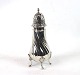 Sugar shaker on 
four feet of 
hallmarked 
silver.
17 x 6 cm.
