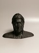 P.Ipsen sort 
terracotta
Buste Dante 
Nr. 733
Højde 17cm 
Længde 23cm.