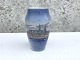 Royal 
Copenhagen, 
Vase #4571, 
15cm høj, 
1.sortering. 
Motiv af 
Kronborg 
*Perfekt stand*