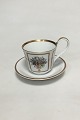 Bing & Grondahl 
Christmas Cup. 
Designed by 
Jette Frölich 
1997. Measures 
10,5 cm / 4 
9/64"