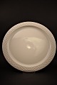 Bing & Grondahl 
White Cordial / 
Palette, cover 
plate. 
Dia.:29,3cm.
Designed by 
Jens Harald ...