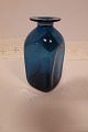Vase fra 
Kastrup 
Glasværk
Fra Capri 
Serien, klart 
blåt glas
Blå vase med 
hals med ...