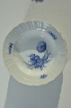 Royal 
Copenhagen 
porcelain. RC 
Blue 
flower/curved. 
Luncheon plat 
no.10-1614. 
Diameter 24.5 
cm.  ...