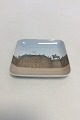 Bing & Grondahl 
Dish 455 Series 
Amalienborg No 
530
Measures 
12,5cm x 12,5cm 
( 4 9/10" x 4 
9/10")