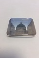 Bing & Grondahl 
Dish 455 Series 
Copenhagen 
Harbour No 609
Measures 
12,5cm x 12,5cm 
( 4 9/10" ...