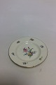 Bing & Grondahl 
Saxon Flower, 
Creme Side 
Plate no 28A.
Measures 
15,5cm / 6.1"