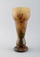 Daum Freres, 
Verrerie de la 
belle etoile, 
Croismare, 
Lysiés. 
Fuchsias vase i 
mundblæst 
kunstglas ...