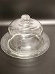 Kastrup 
Glasværk
Osteklokke med 
hjorte
Højde 13,5cm 
Diameterfad 
20cm.