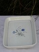 Bing & Grondahl 
porcelain. 
Demeter, Tray 
no. 96. Length 
24.5  X 15.5 
cms. 1. 
Quality, fine 
...