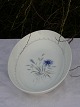 Bing & Grondahl 
porcelain. 
Demeter, Oval 
serving dishe 
no.18. Length 
25 X 17.5 cm.  
1. Quality, ...