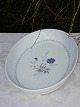 Bing & Grondahl 
porcelain. 
Demeter, Small 
dish no. 39. 
Length 25 X 
17.5 cm. 1. 
Quality, fine 
...