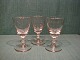Wellington glas 
fra Holmegård 
fra ca. år 
1900.
Sauterneglassene 
har glat konisk 
kumme på stilk 
...