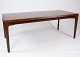Sofabord i 
palisander 
designet af 
Henning 
Kjærnulf og 
fremstillet af 
Vejle 
Møbelfabrik i 
...