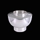 Georg Jensen. 
Bonbonniere i 
sterling sølv 
#1064 - SGJ
Tegnet af 
Søren Georg 
Jensen.
Stemplet ...