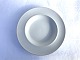 Kähler ceramic, 
White glazed 
dish, 24cm in 
diameter, 
Signed HAK 
152-23 Denmark 
* Nice 
condition ...